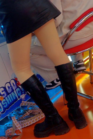 4k街拍黑丝肉丝长靴合集